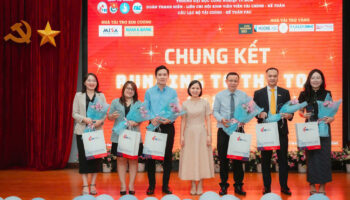 Z7578597975764 07d46b57ff8baa51e71829ddc03be6f1